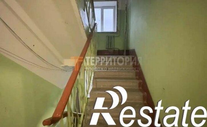 3-комн квартира улица Льва Шатрова, 33,  д. 33