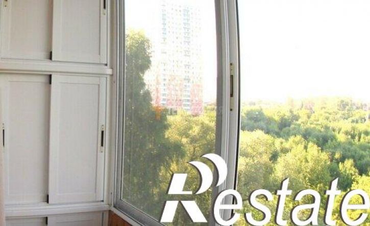 3-комн квартира улица Льва Шатрова, 33,  д. 33