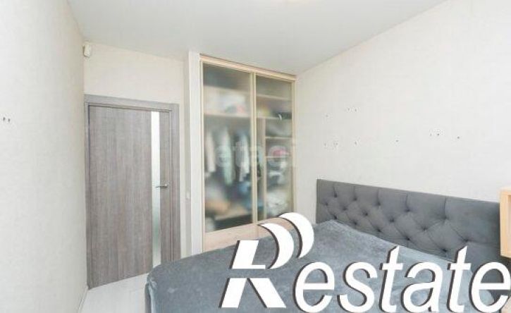 4-комн квартира улица Закамская, 25,  д. 25