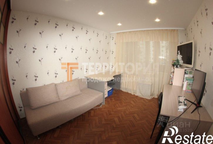 2-комн квартира улица Архитектора Свиязева, 10,  д. 10