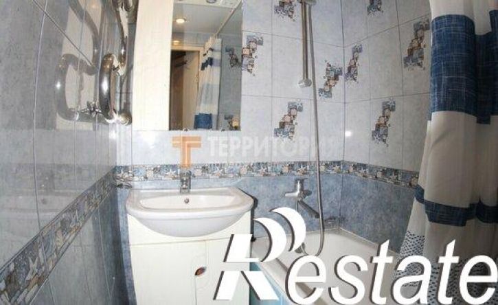2-комн квартира улица Архитектора Свиязева, 10,  д. 10