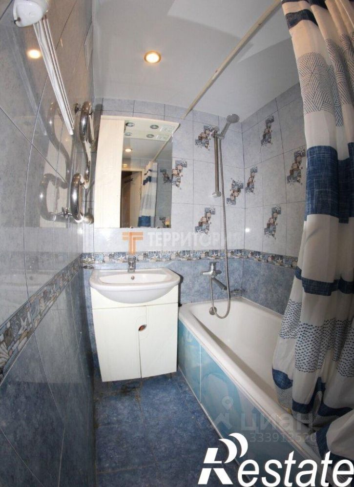 2-комн квартира улица Архитектора Свиязева, 10,  д. 10