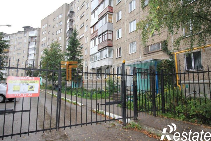2-комн квартира улица Архитектора Свиязева, 10,  д. 10