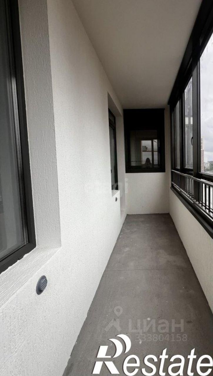 3-комн квартира улица Космонавта Леонова, 41,  д. 41