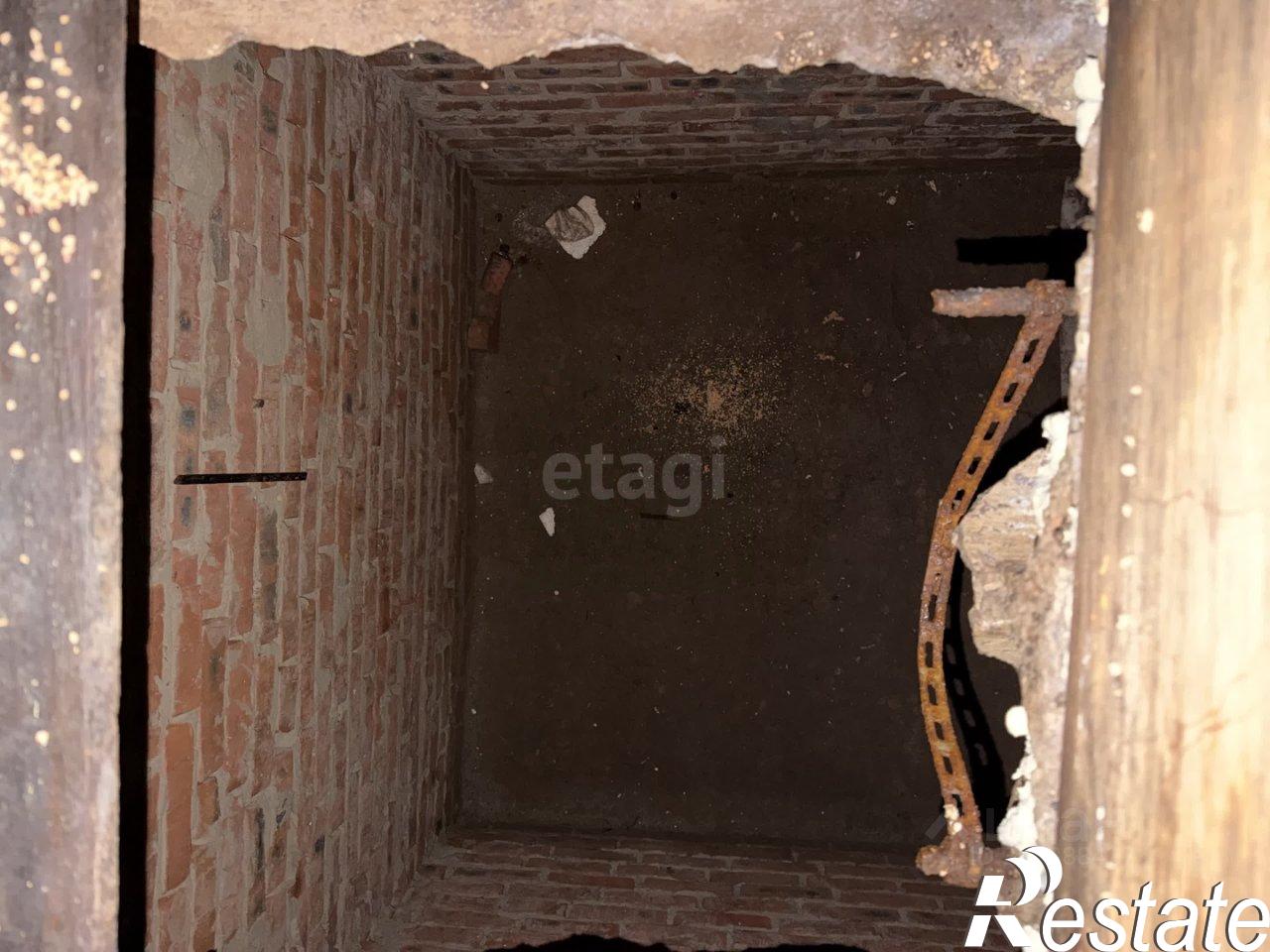 Купить гараж, место в паркинге за 326 282 рублей на улица Челюскинцев, 19