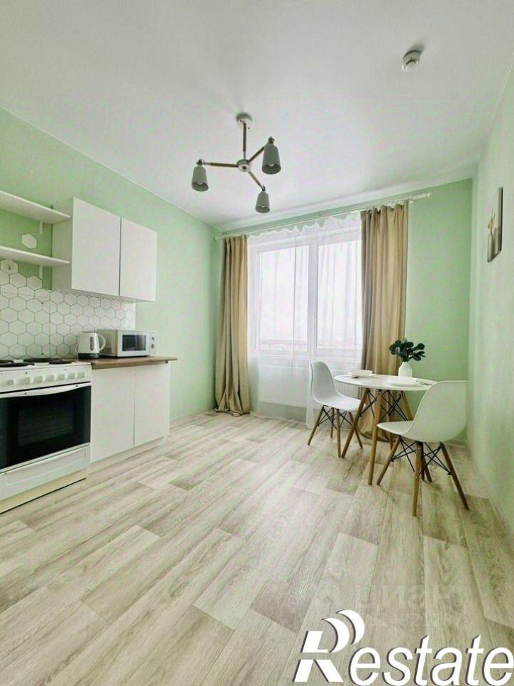1-комн квартира Серебристая улица, 16,  д. 16