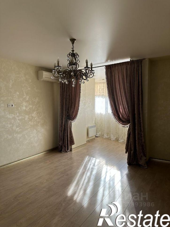 3-комн квартира улица Советской Армии, 72/1,  д. 72/1