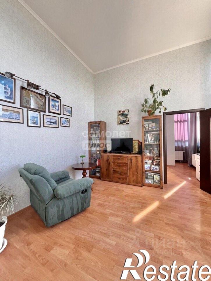 3-комн квартира шоссе Космонавтов, 120,  д. 120