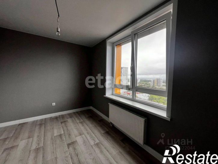 2-комн квартира улица Космонавта Леонова, 41,  д. 41