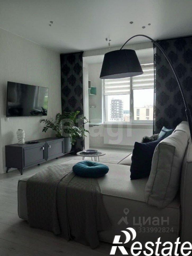 2-комн квартира Сапфирная улица, 12,  д. 12
