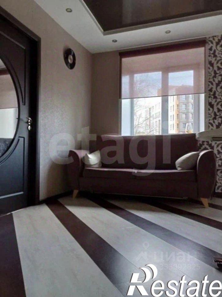 2-комн квартира Углеуральская улица, 22,  д. 22