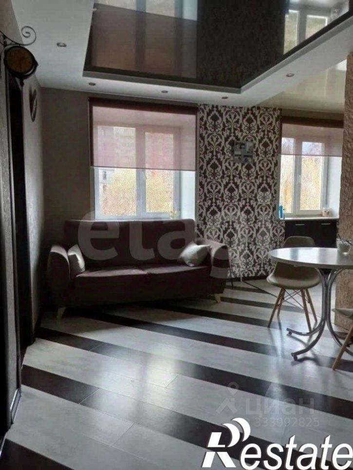 2-комн квартира Углеуральская улица, 22,  д. 22