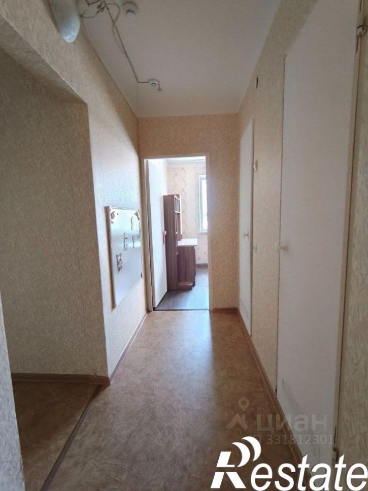 4-комн квартира улица Адмирала Ушакова, 21,  д. 21