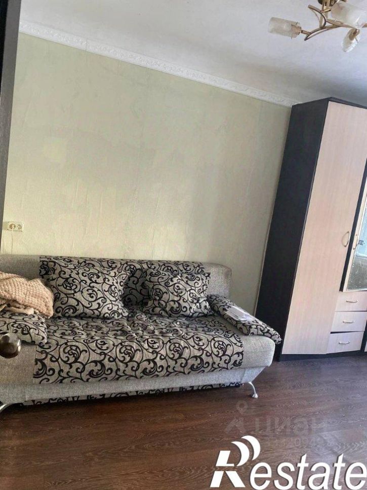 2-комн квартира улица Льва Шатрова, 13,  д. 13