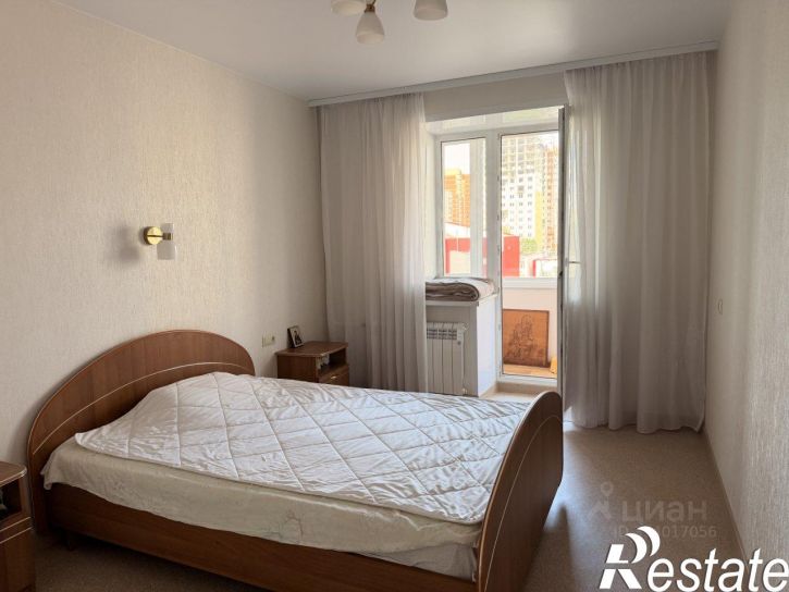 4-комн квартира улица Желябова, 10,  д. 10