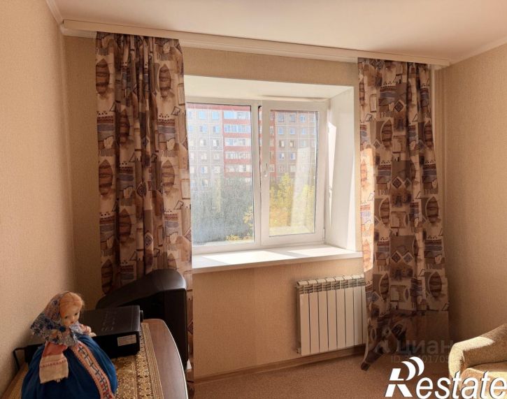 4-комн квартира улица Желябова, 10,  д. 10