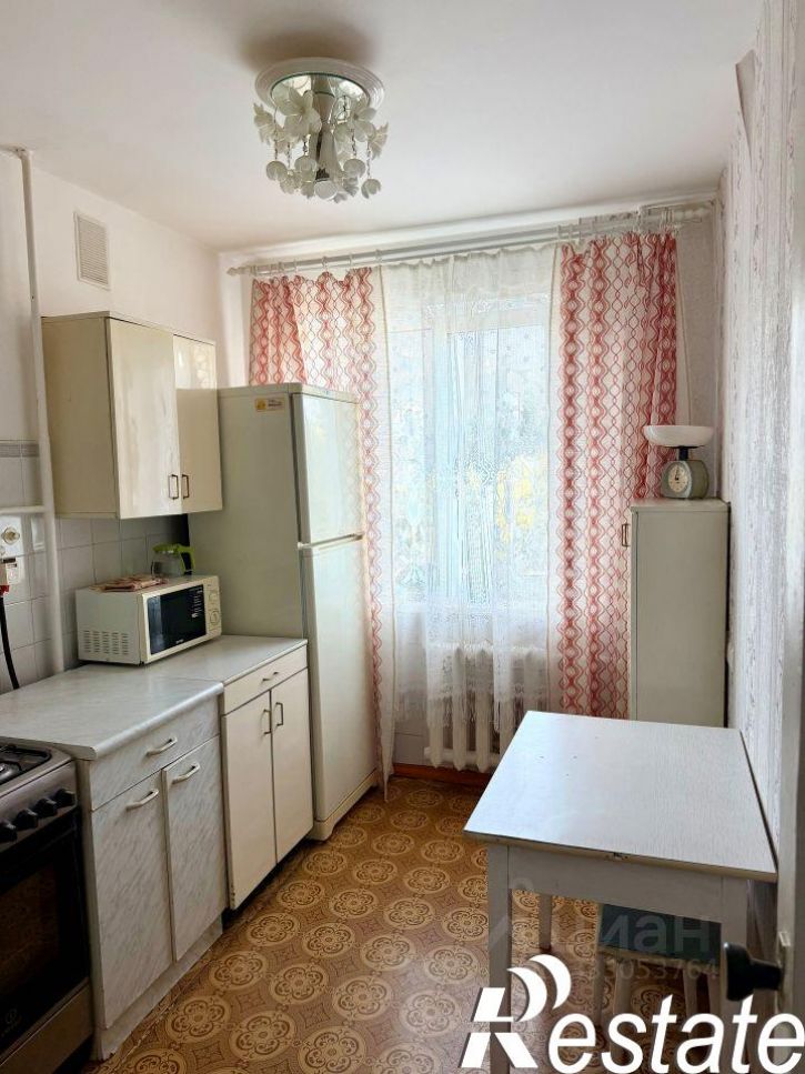 3-комн квартира улица Гусарова, 13,  д. 13