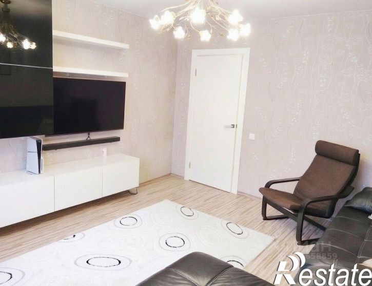3-комн квартира Лядовская улица, 125,  д. 125