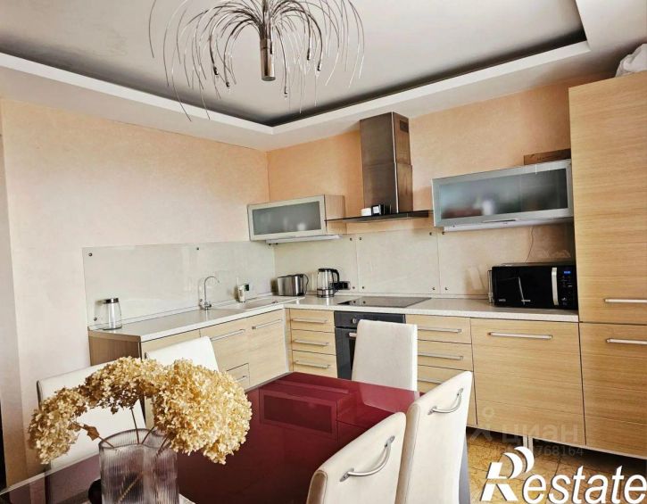3-комн квартира улица Клименко, 20,  д. 20