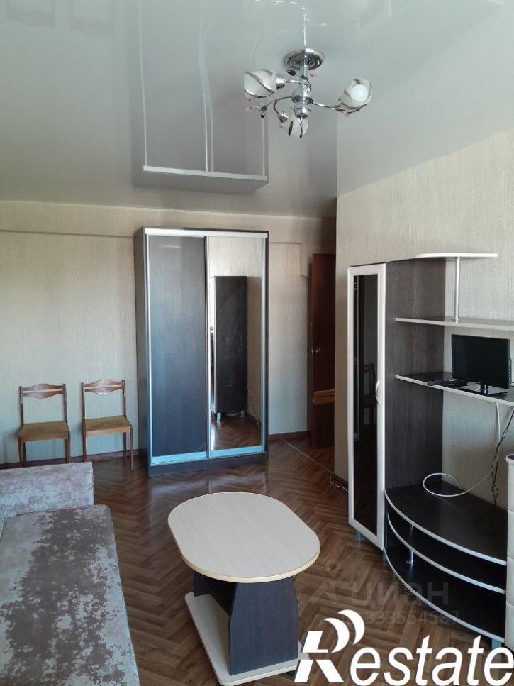 2-комн квартира улица Крисанова, 19,  д. 19