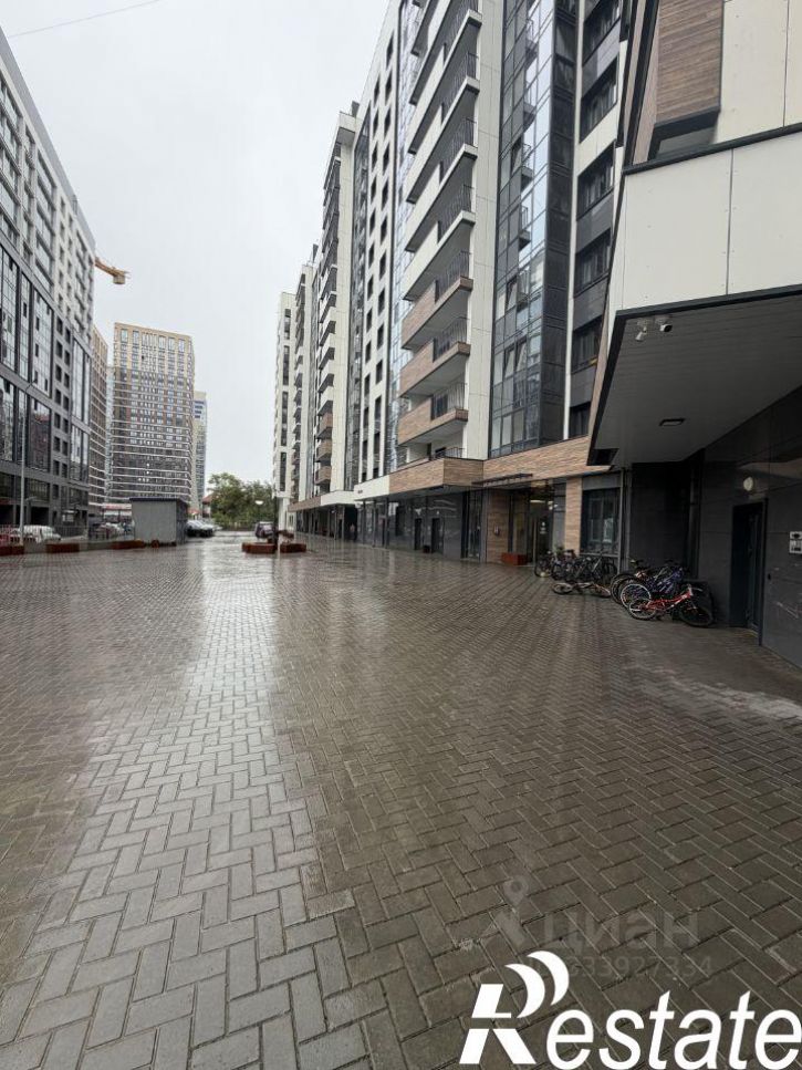 3-комн квартира Монастырская улица, 60,  д. 60