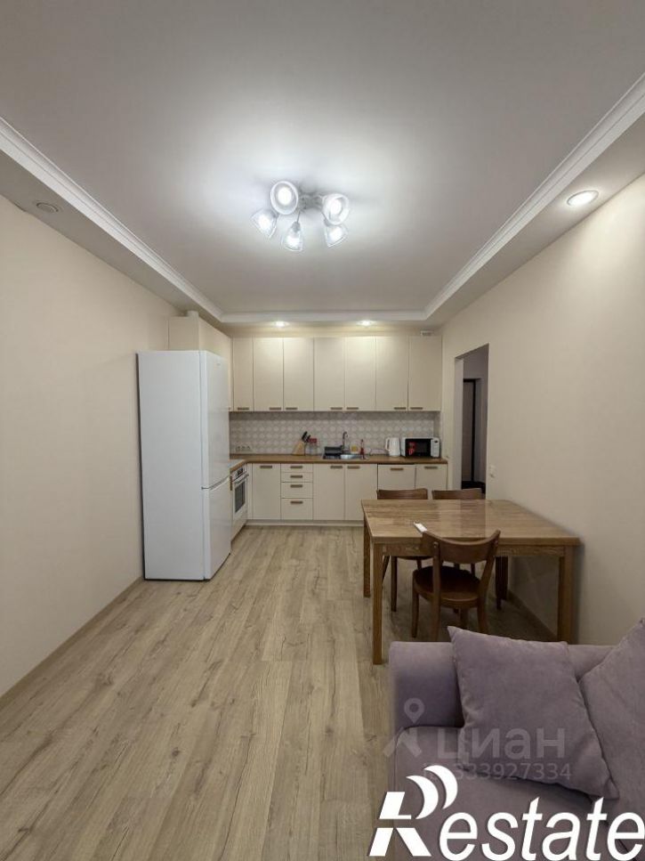 3-комн квартира Монастырская улица, 60,  д. 60