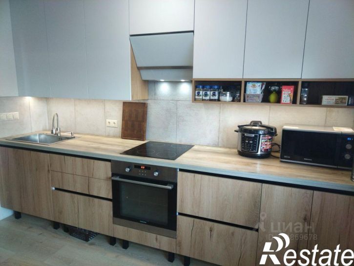 2-комн квартира улица Подводников, 112,  д. 112