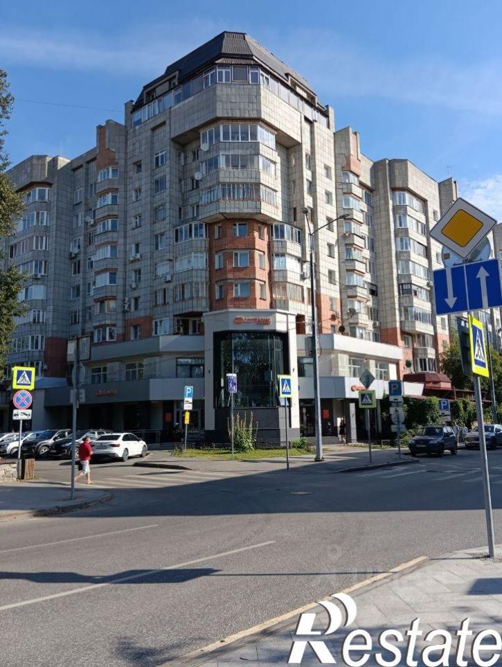 4-комн квартира Сибирская улица, 52,  д. 52