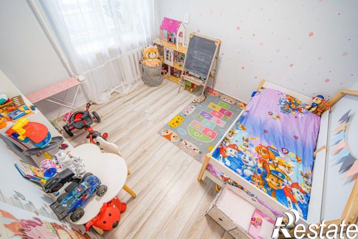 3-комн квартира улица КИМ, 5,  д. 5