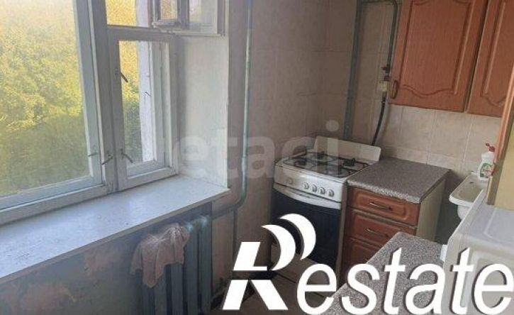 2-комн квартира улица Нефтяников, 62,  д. 62