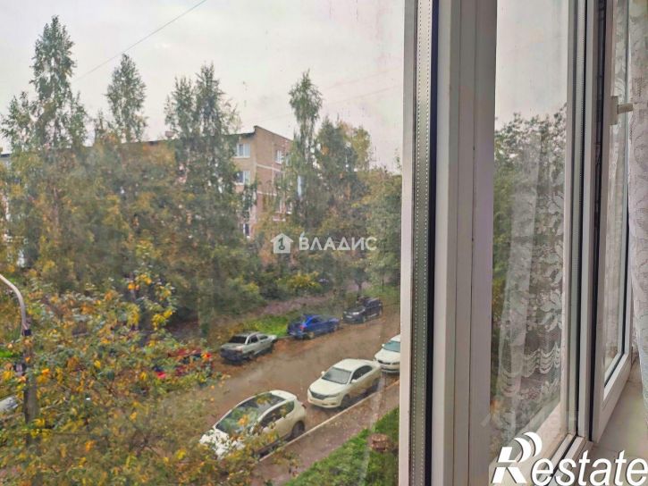 3-комн квартира улица Милиционера Власова, 17/6,  д. 17/6
