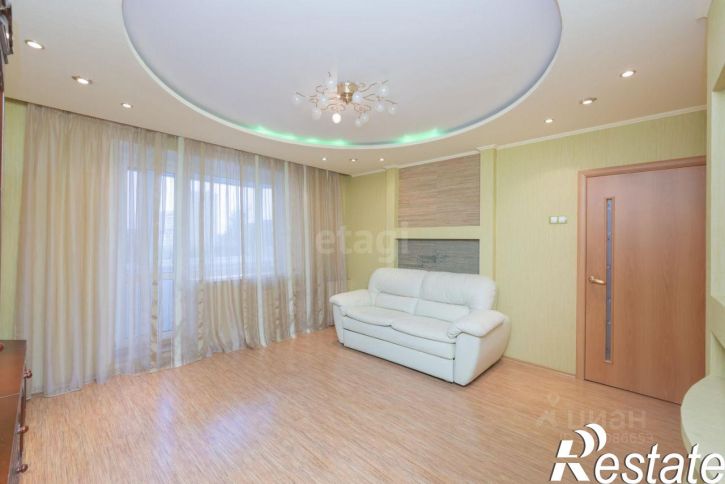 3-комн квартира улица КИМ, 44,  д. 44