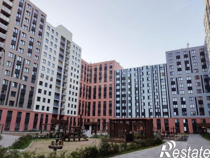 3-комн квартира улица Яблочкова, 5 к5,  д. 5 к5