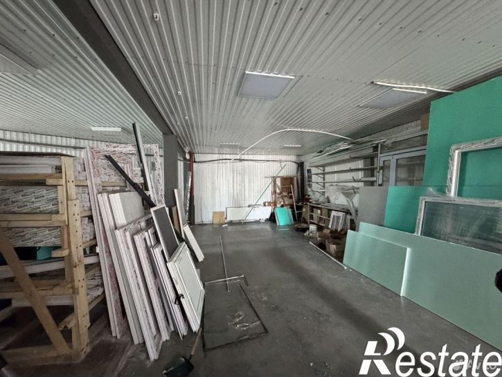 Помещение свободного назначения Верхнемуллинская улица, 138,  д. 138