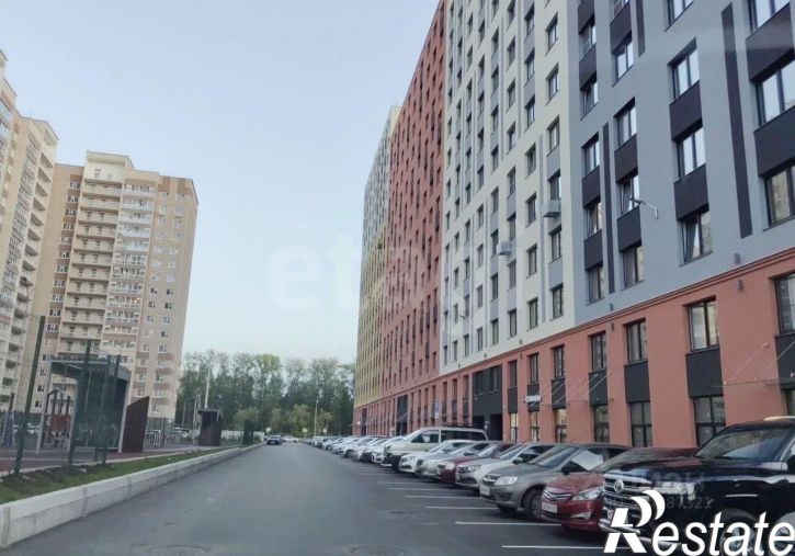 3-комн квартира улица Яблочкова, 5 к5,  д. 5 к5