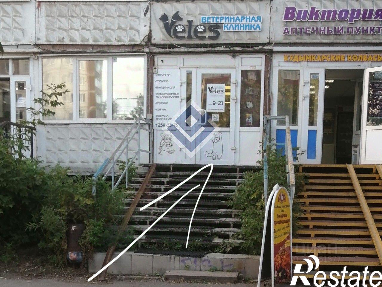 Сдать торговое помещение за 93 925 рублей на Парковый проспект, 13