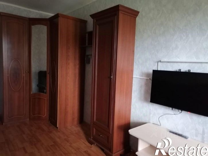 2-комн квартира улица Гусарова, 18А,  д. 18А