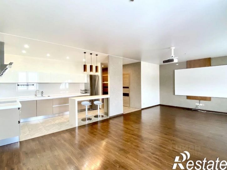 4-комн квартира Советская улица, 36,  д. 36
