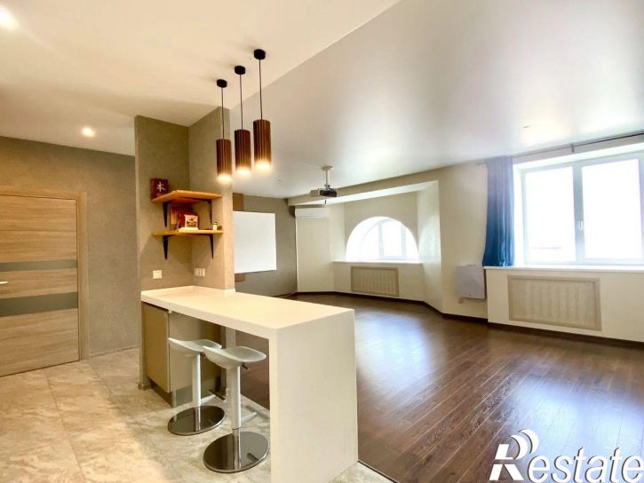 4-комн квартира Советская улица, 36,  д. 36