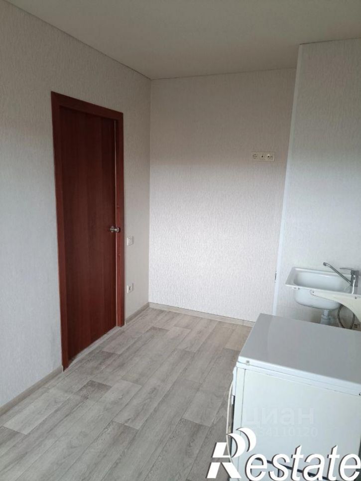 2-комн квартира улица Кабельщиков, 8,  д. 8