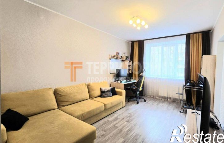 2-комн квартира улица Комиссара Пожарского, 21,  д. 21