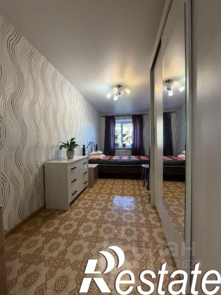 3-комн квартира улица Адмирала Нахимова, 16,  д. 16