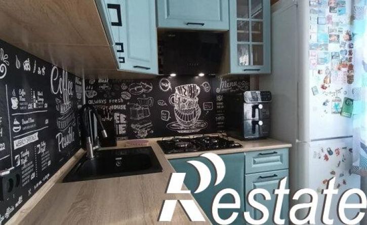 2-комн квартира улица Репина, 27,  д. 27
