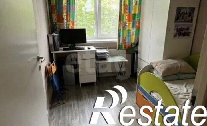 4-комн квартира Фонтанная улица, 10,  д. 10