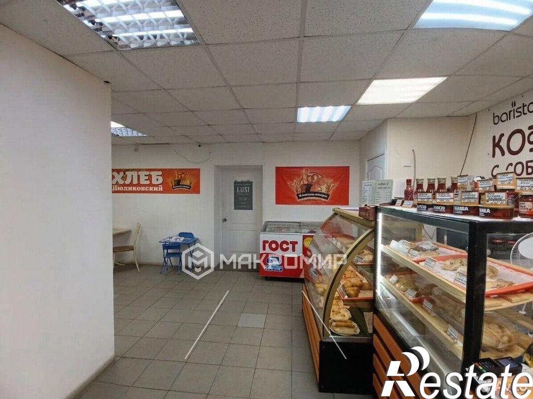 Купить торговое помещение за 10 700 000 рублей на Петропавловская улица, 62