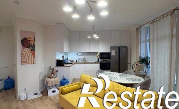 3-комн квартира улица Николая Островского, 52,  д. 52