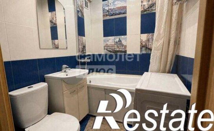 2-комн квартира улица Комбайнёров, 44,  д. 44