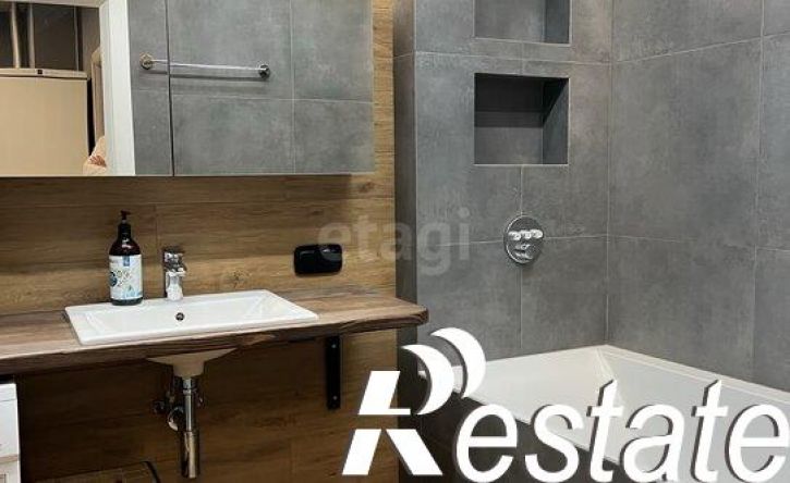 1-комн квартира улица Революции, 48А,  д. 48А