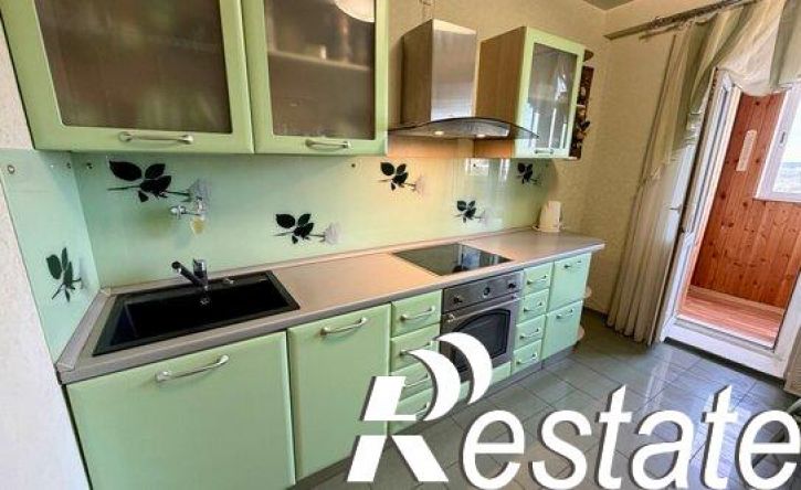 2-комн квартира улица Строителей, 48,  д. 48