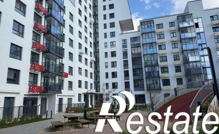 3-комн квартира улица Дзержинского, 31А,  д. 31А